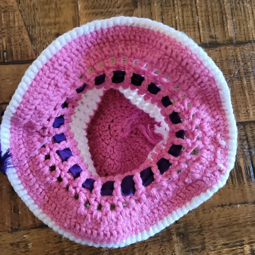 Knit doll preemoe baby crochet bucket hat pink white mini